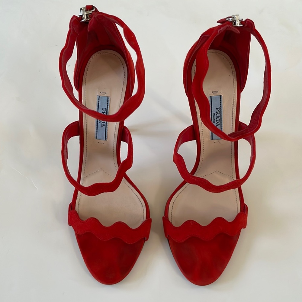 Prada Scalloped Red Suede Sandals size 38